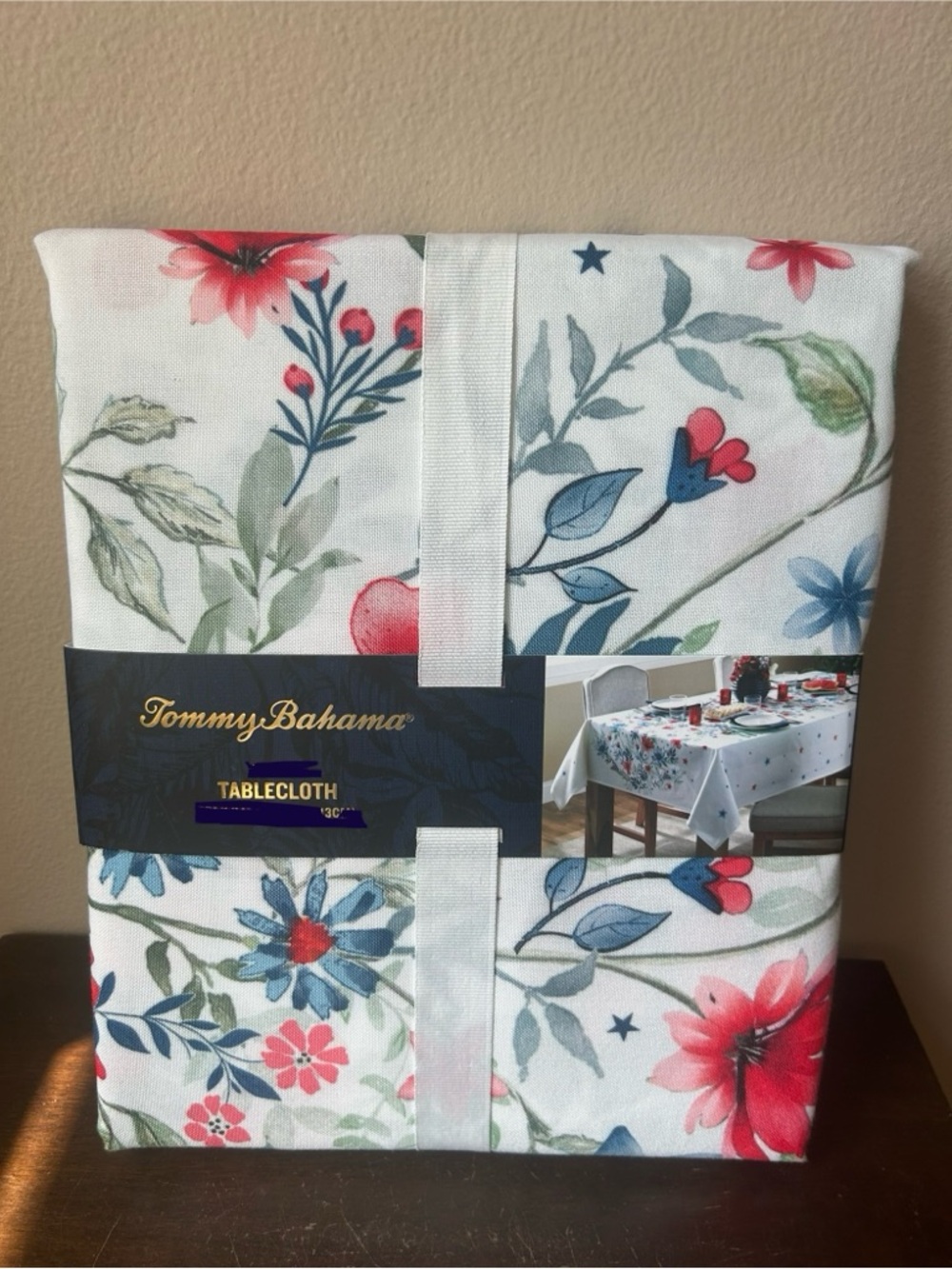 New Tommy Bahama Americana Tablecloth Floral Oblong 60”x84”